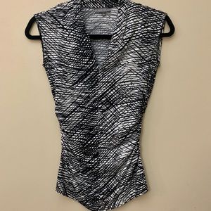 Fitted black and white blouse